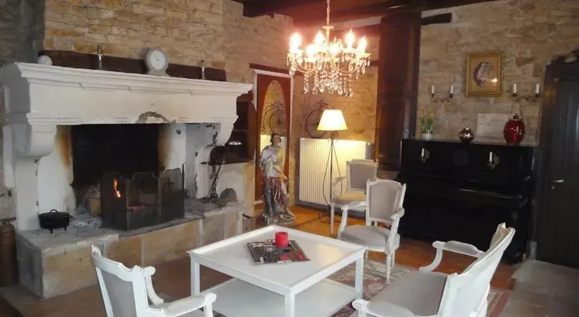 La Demeure du Gardien du Temps qui Passe