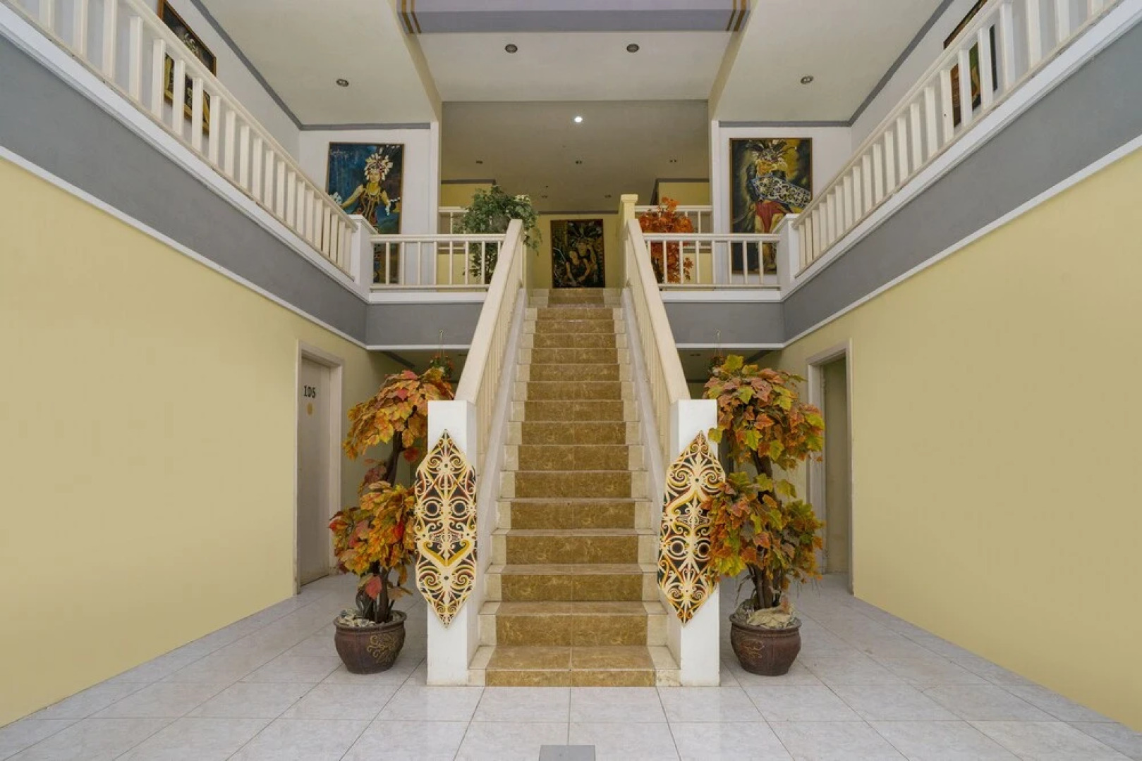 Hotel Pelangi Harapan by OYO Rooms