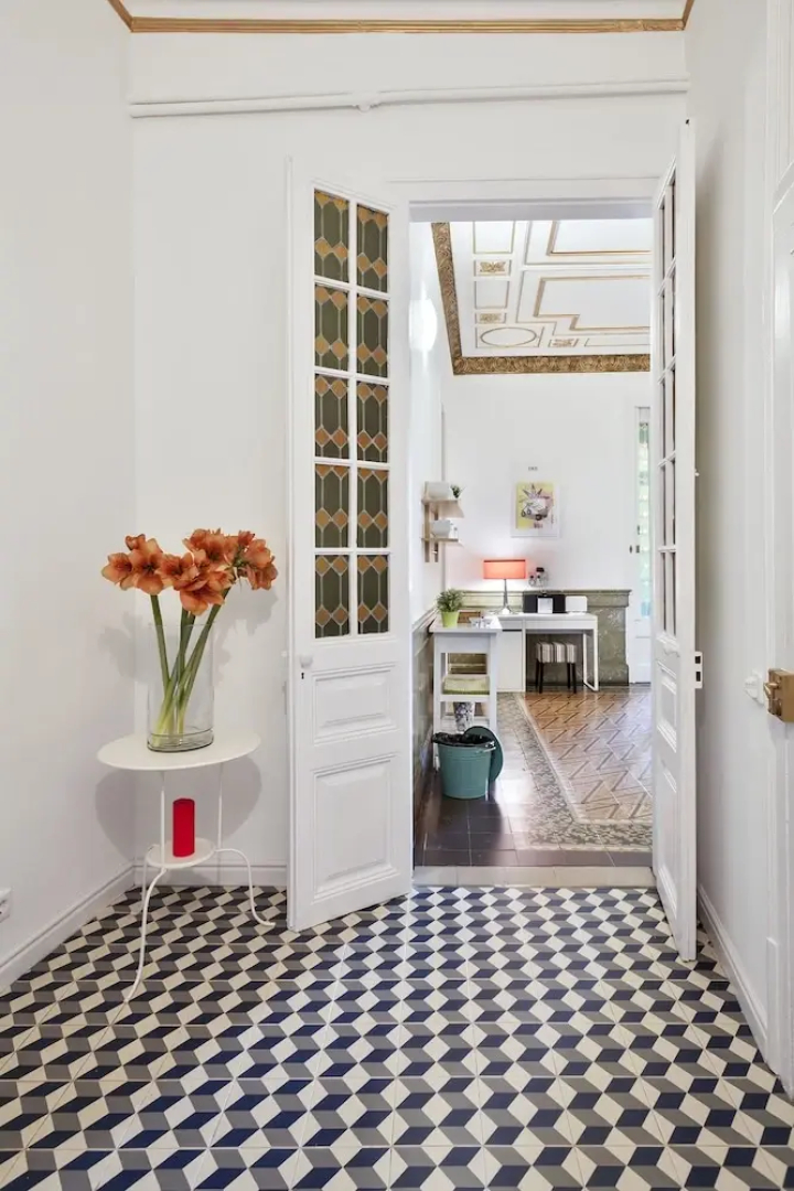Plaza Catalunya Guest House