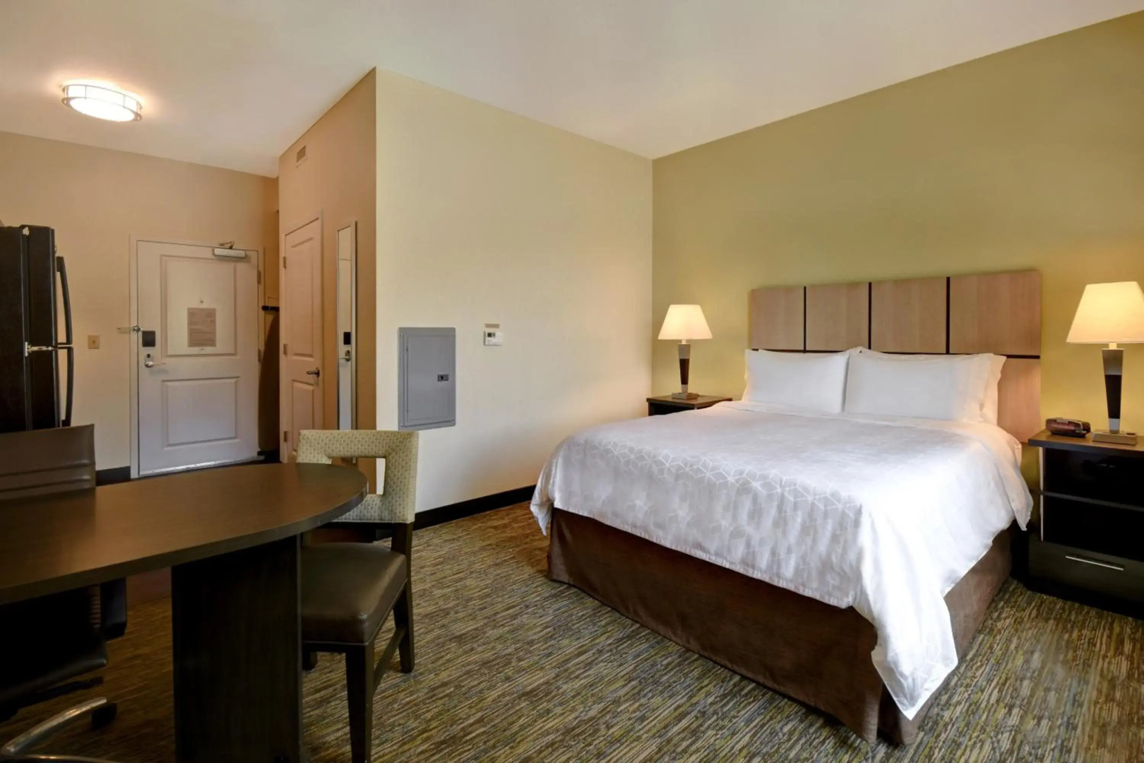 Candlewood Suites St. Clairsville by IHG