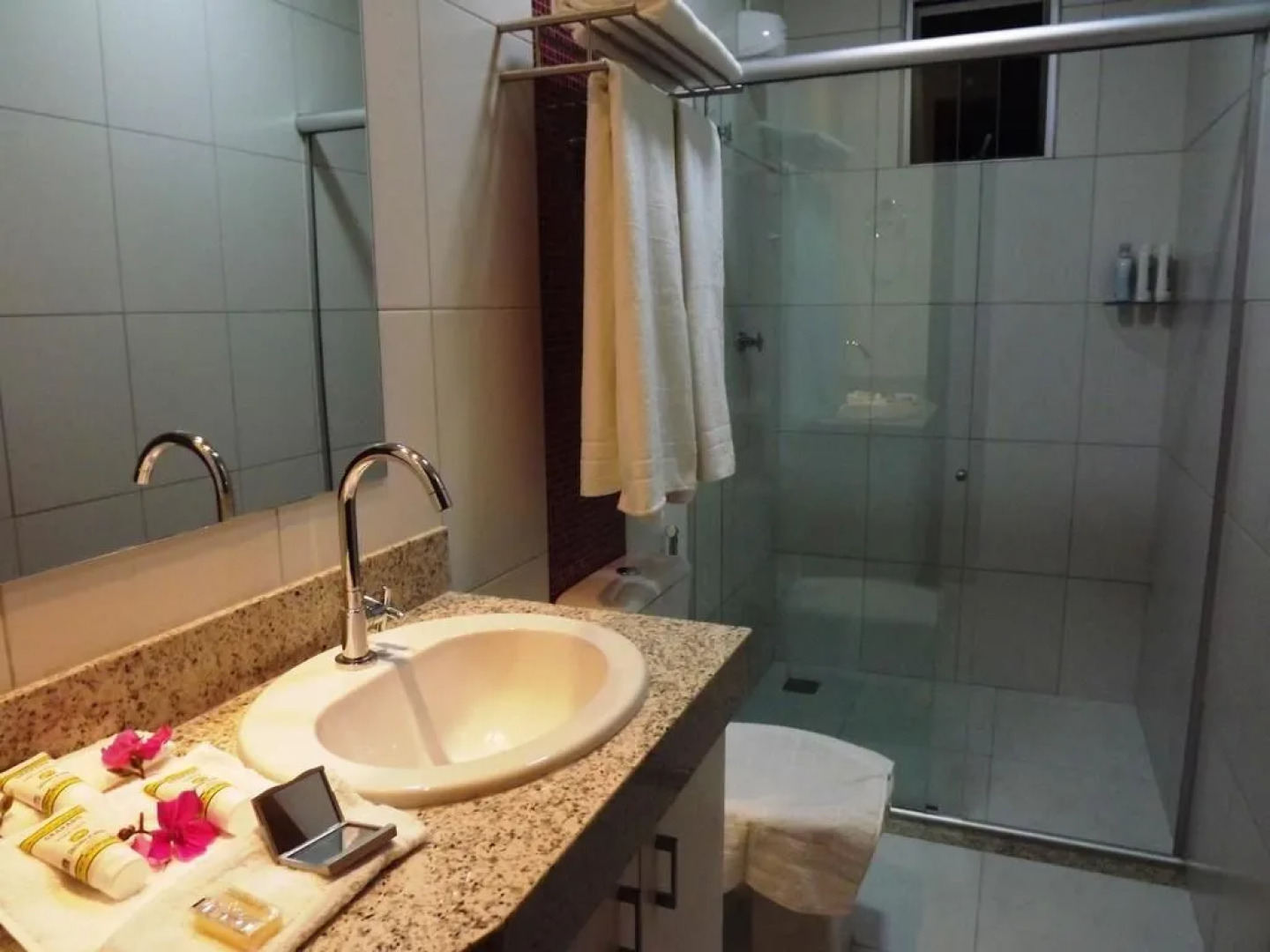 Manhattan Apart Hotel