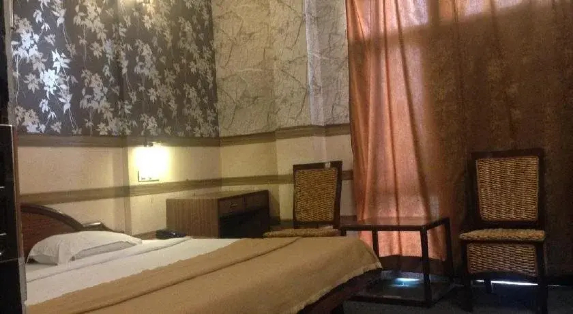 Amrapali Tourist Resort