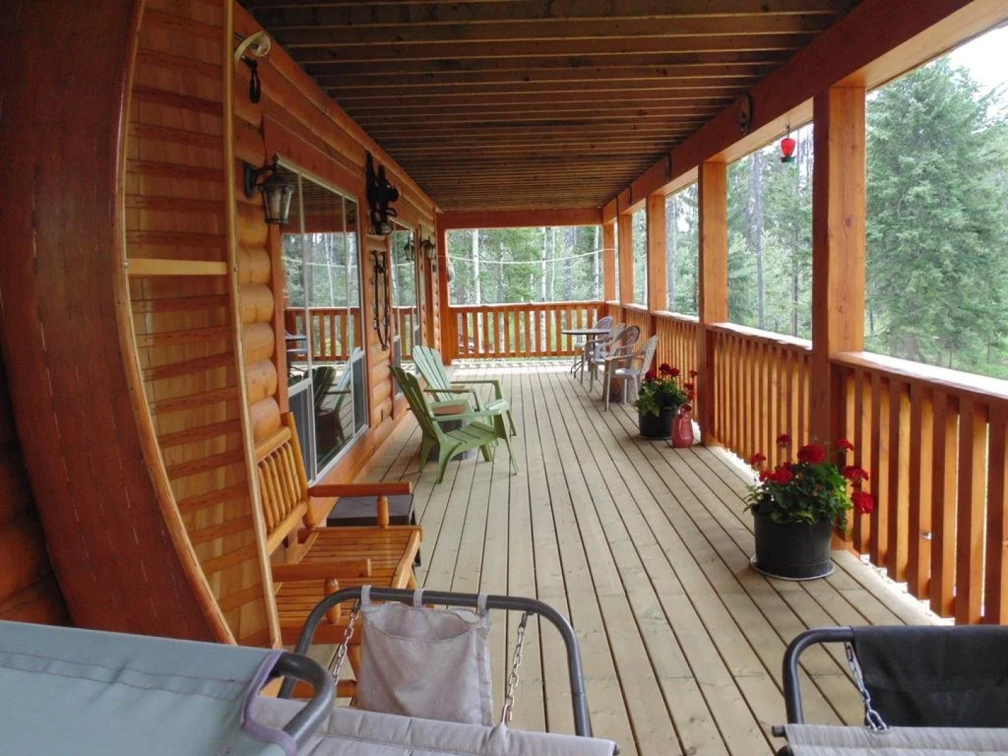 TimberWolf Lodge B&B