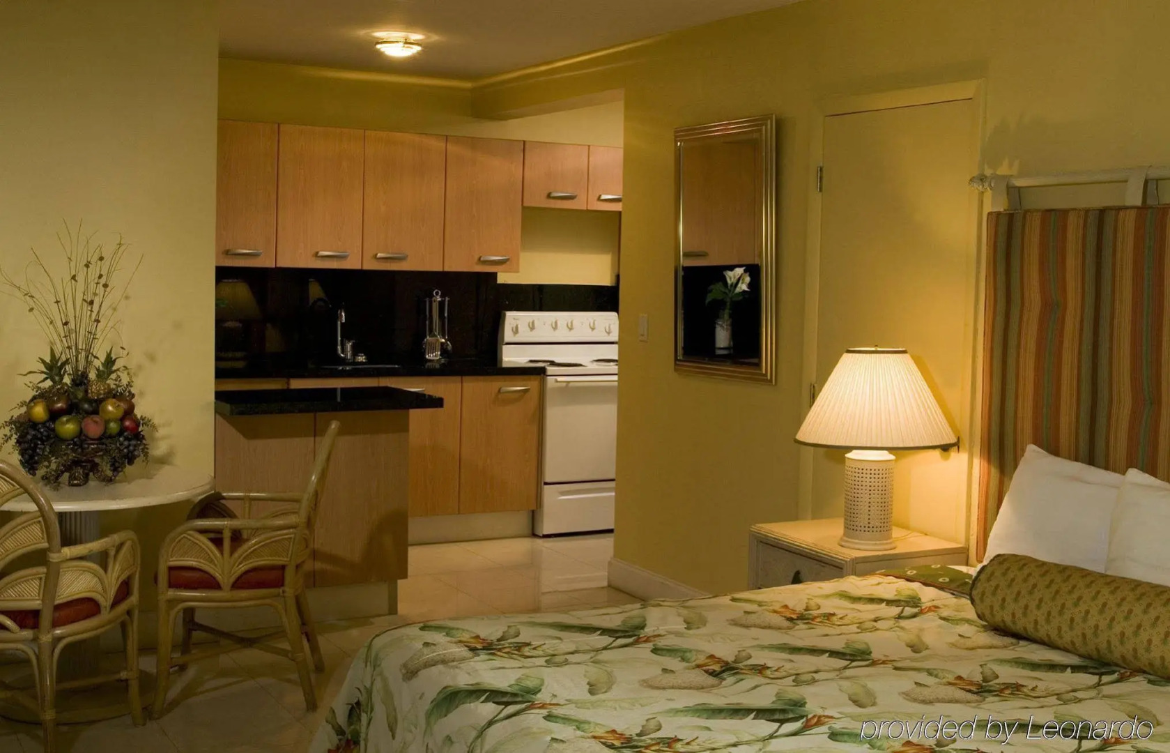 Tropic Cay Beach Hotel