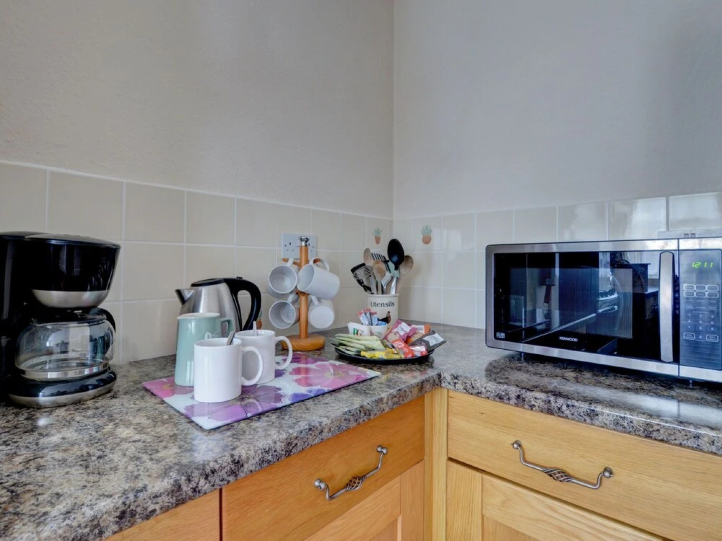 Stunning, Luxury Holiday Home With Covered Swimming Pool and Billiards Table in Barnstaple