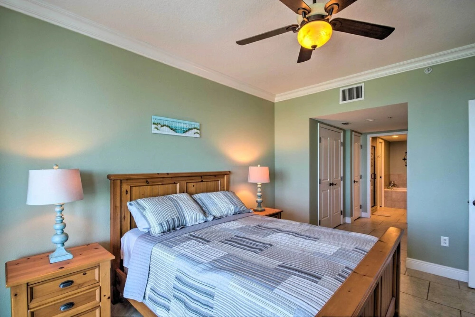 Pensacola Beach Resort Condo With Beach Access!