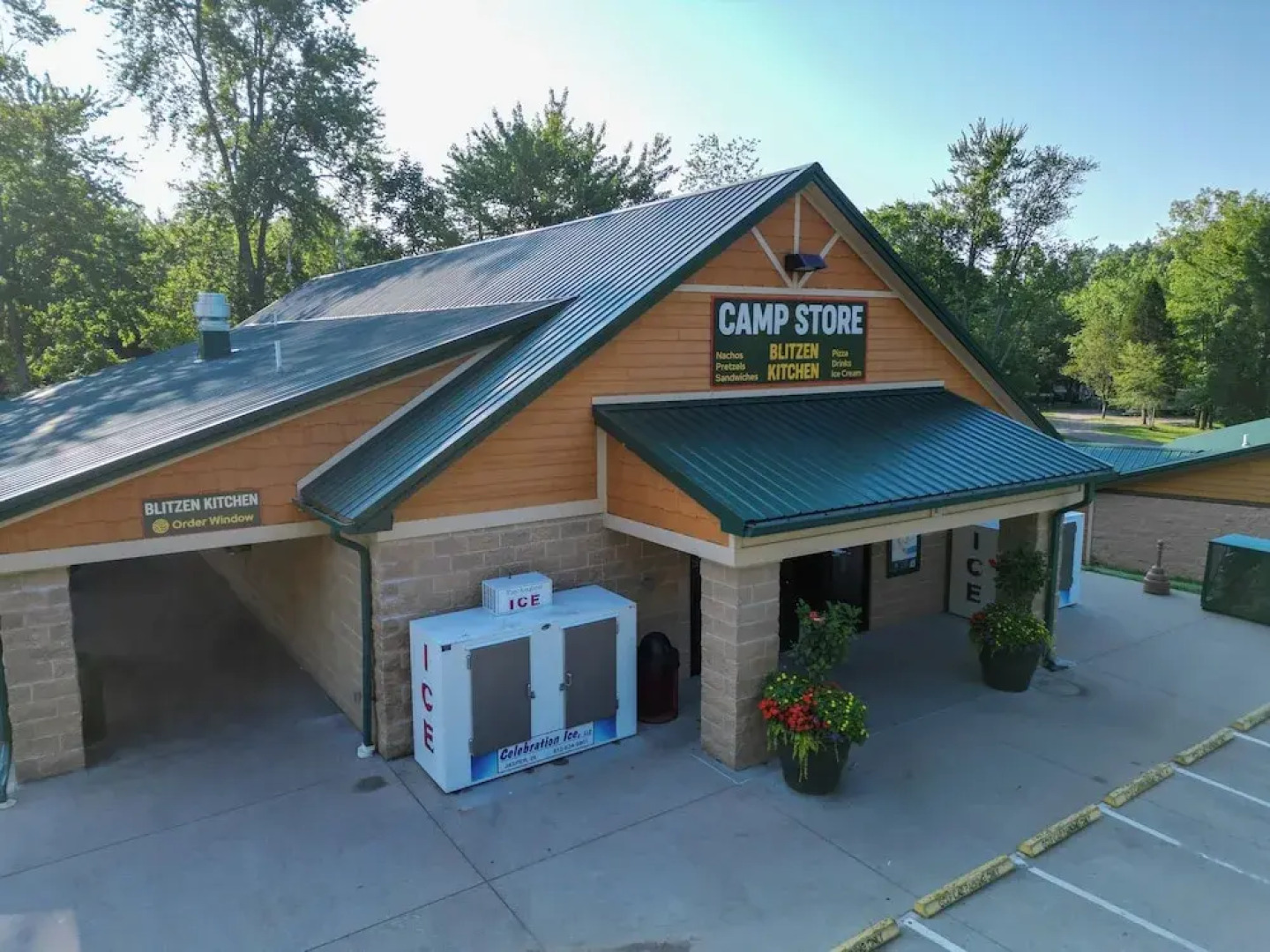 Sun Outdoors Lake Rudolph