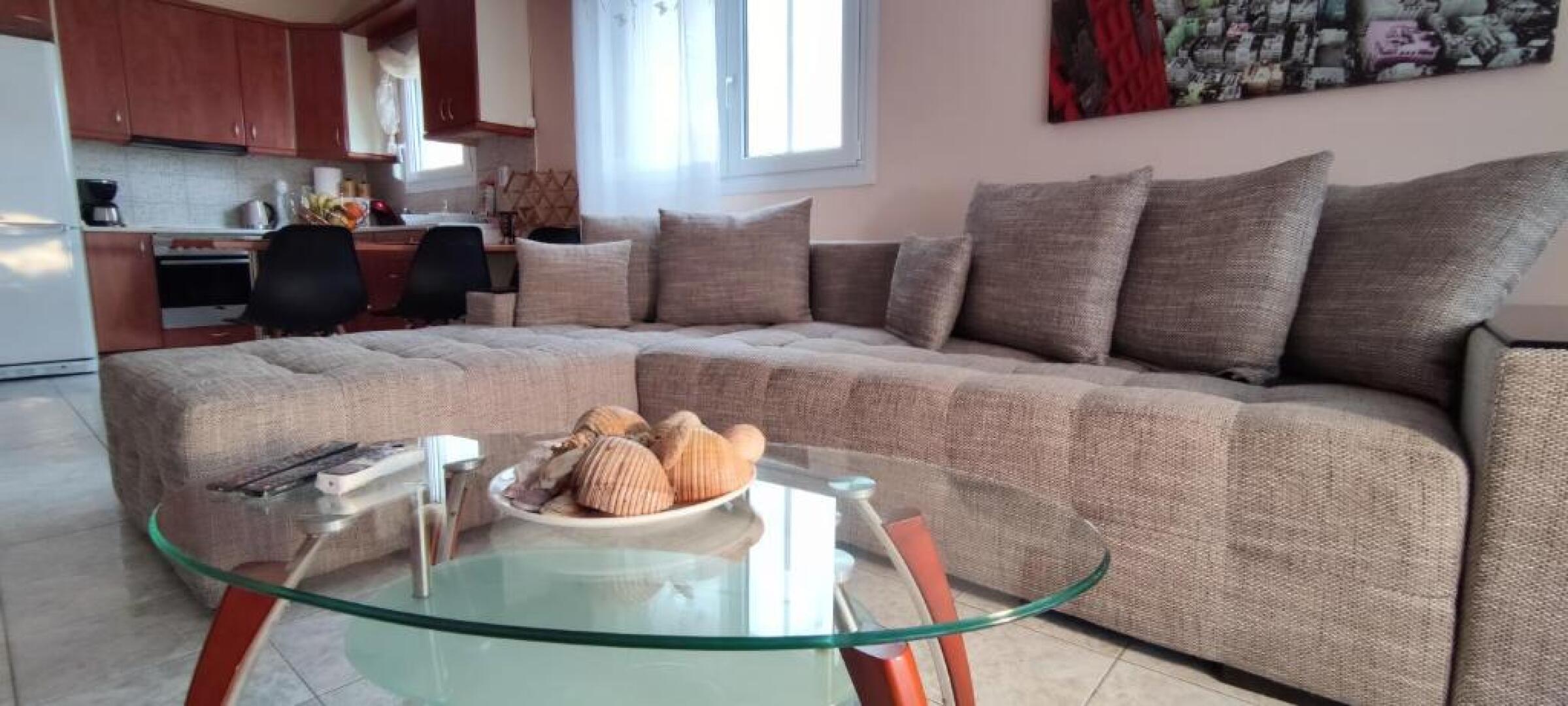 Lucy's next to sea apartment