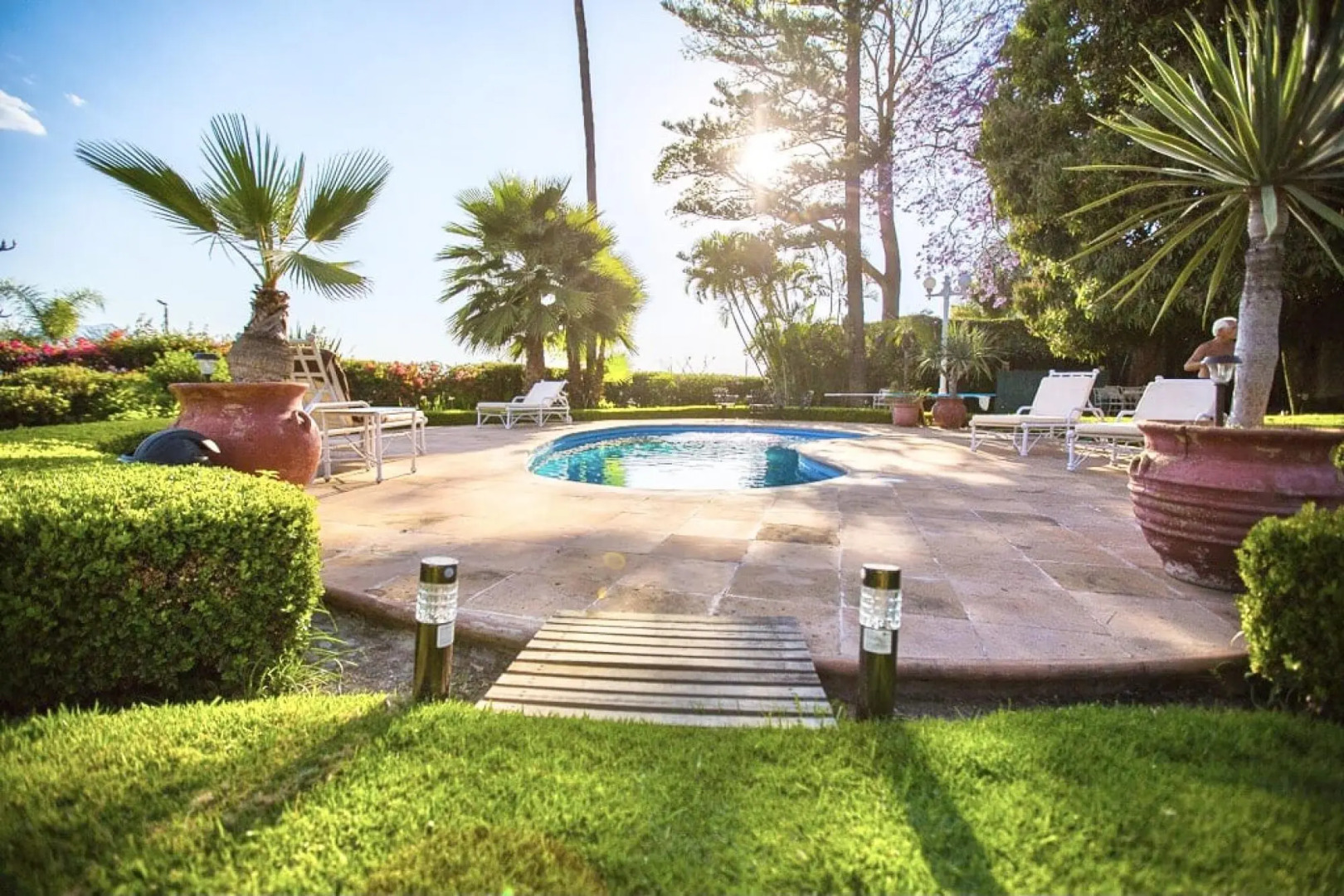 Casita del Lago Beautiful Lakefront Property One Step Away From the Melacon