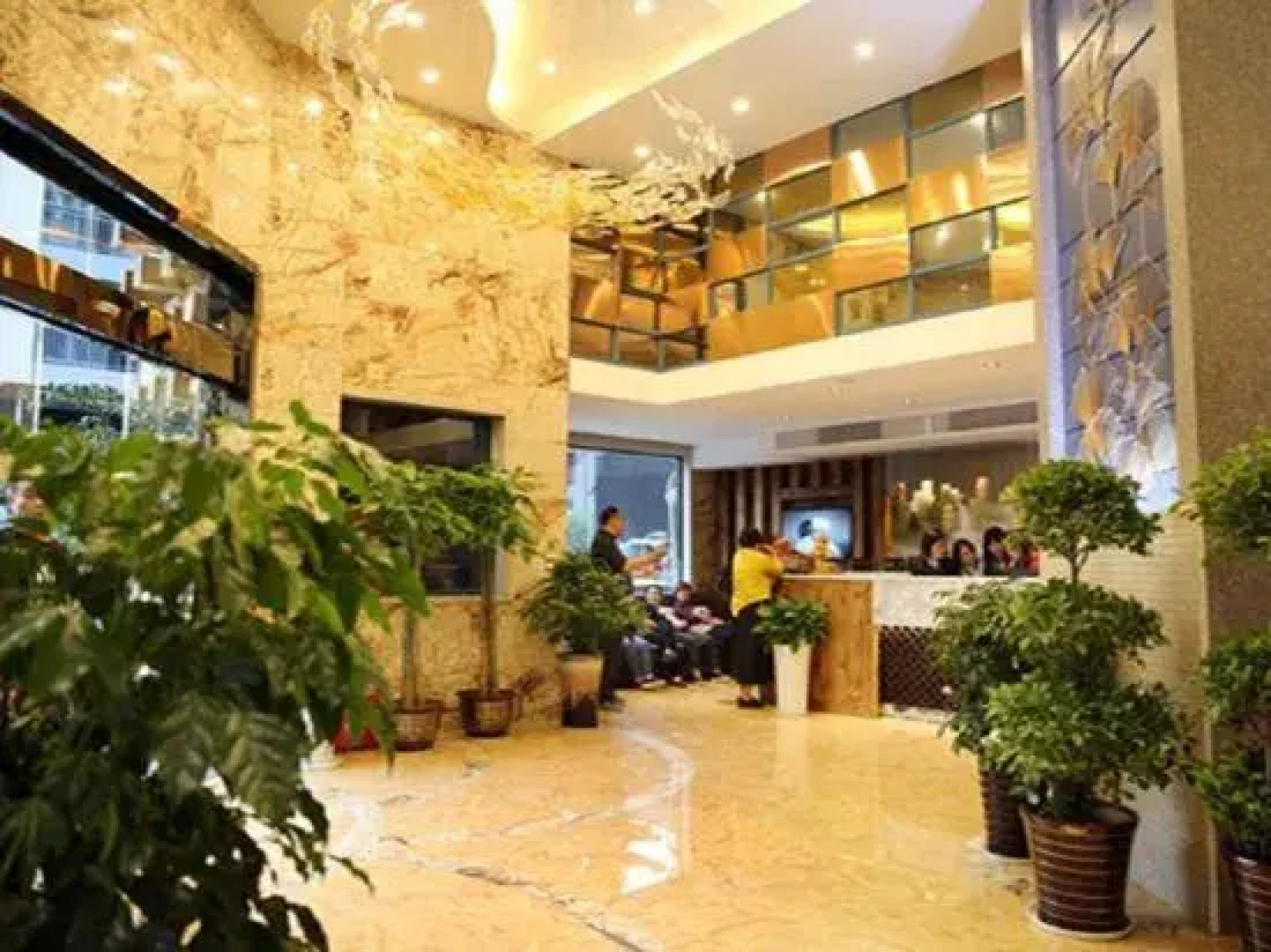 Tianmen Mountain Yuyuan Theme Hotel