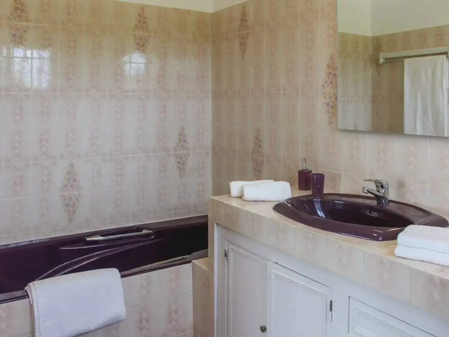 Alluring Holiday Home in Saze With Private Swimming Pool