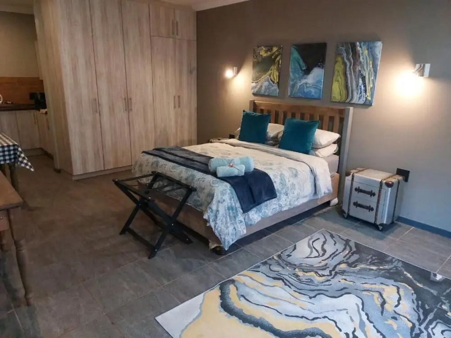 Wisteria Lane Guesthouse