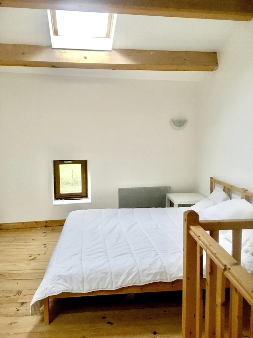 House With 2 Bedrooms in Octon, With Wifi