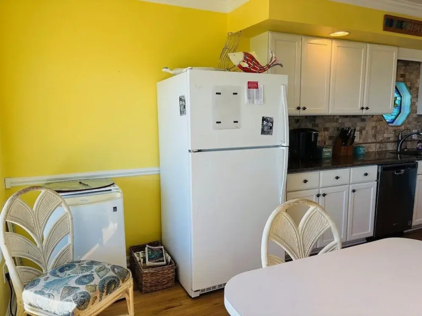 Summer Sandcastle 5 Bedroom Home by RedAwning