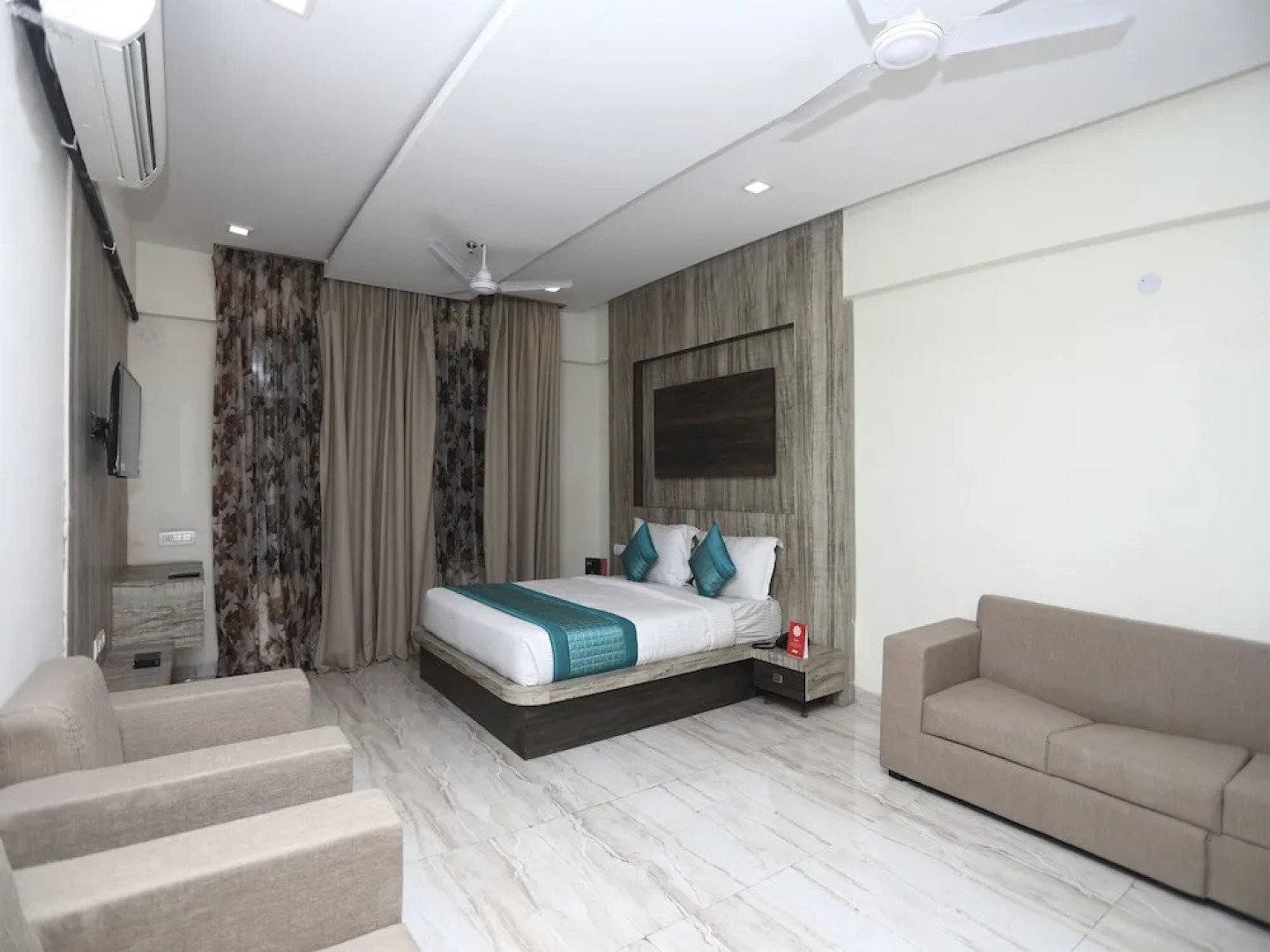 Capital O 13551 Haveli Palace