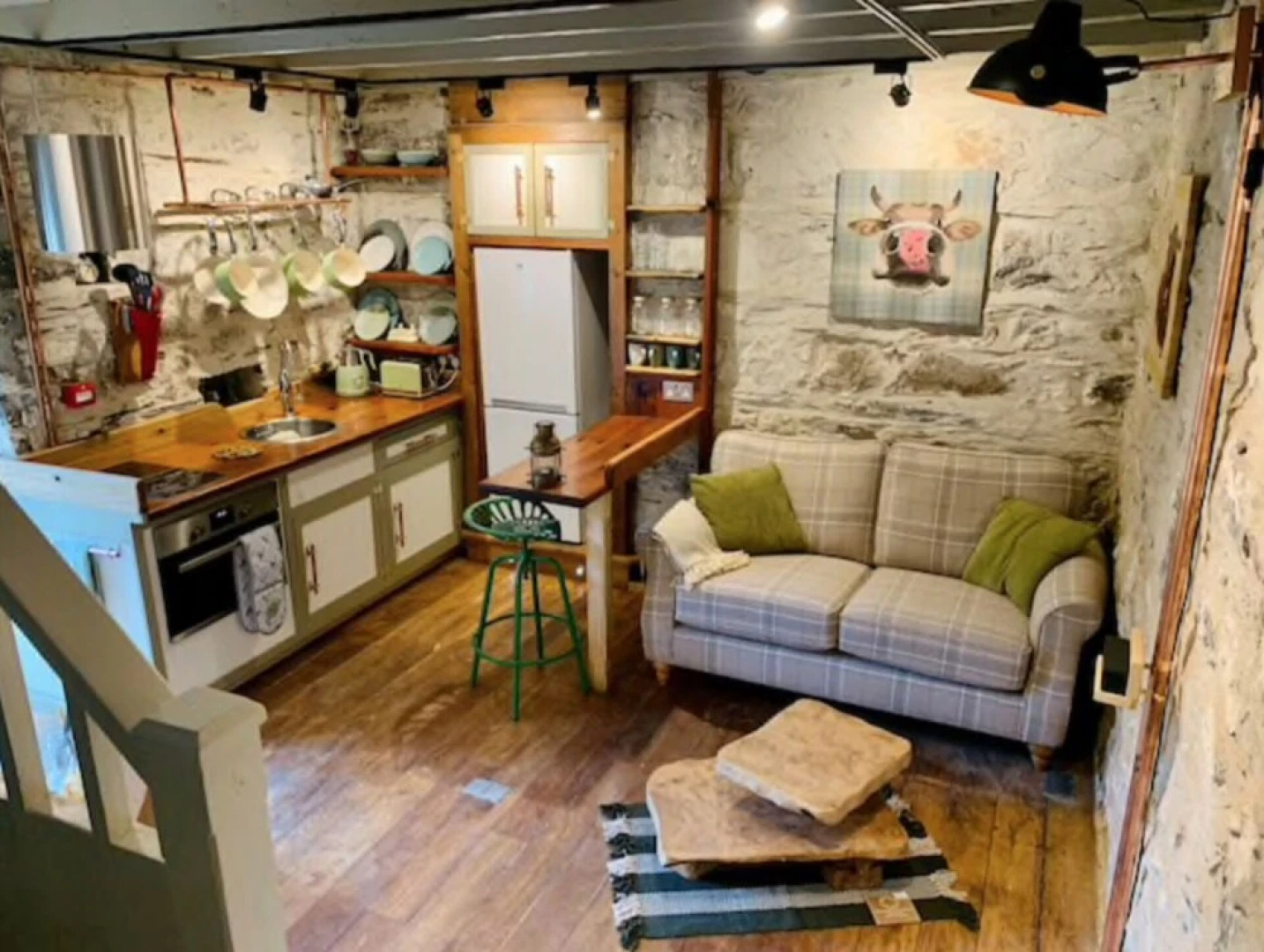 Mill End - Watermill Cottage Set in 30 Acres