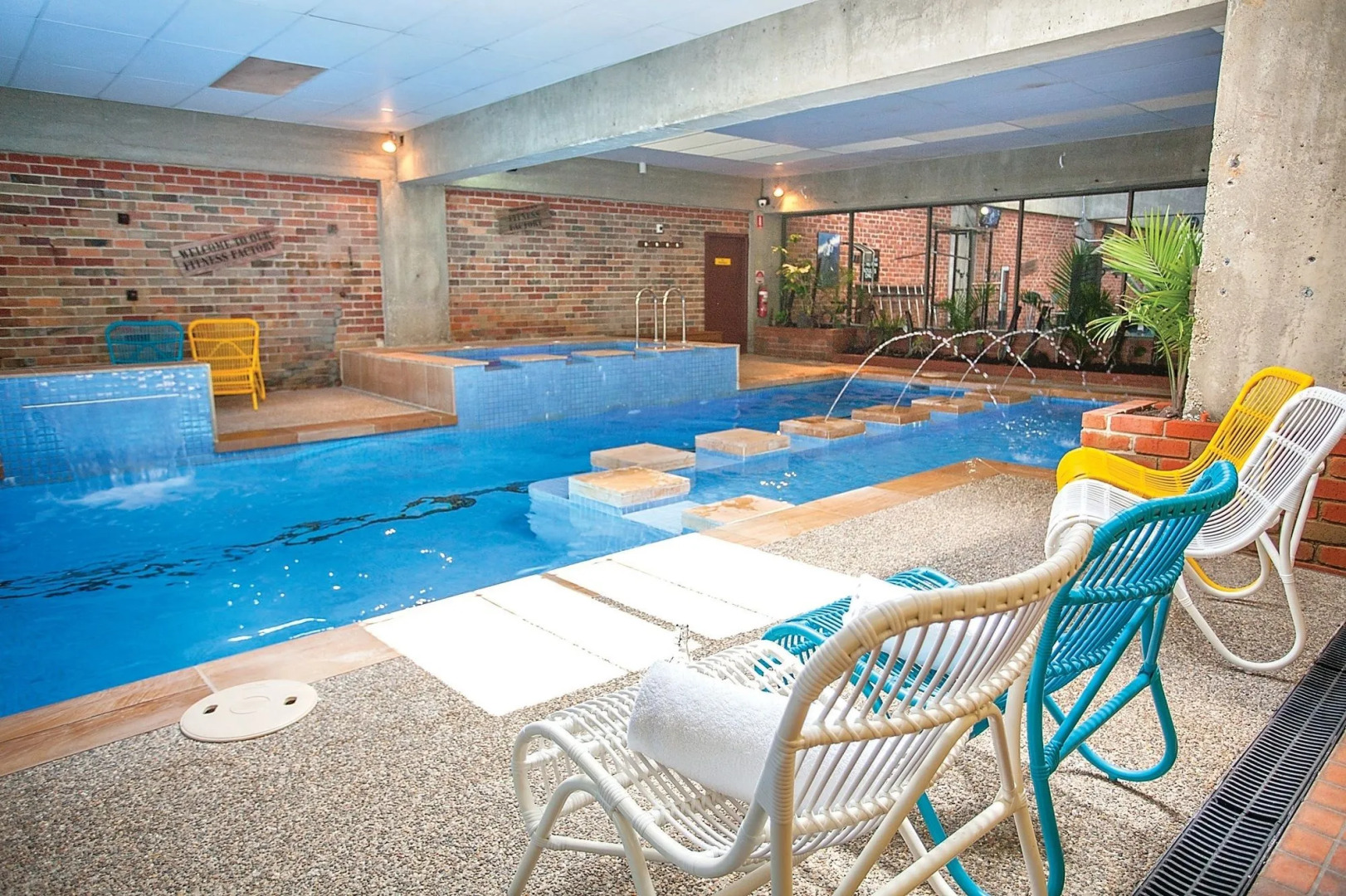 Sovereign Park Motor Inn