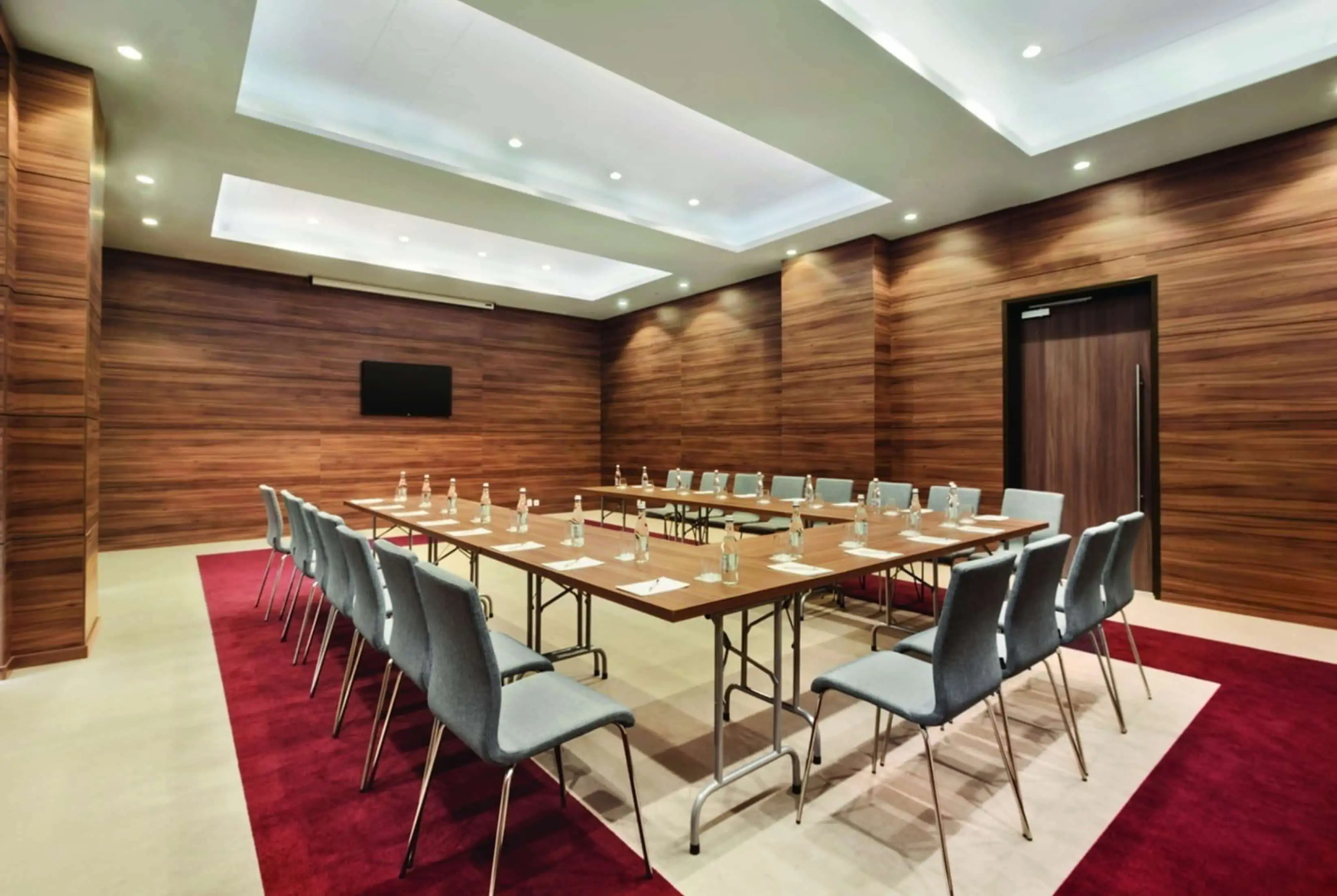Ramada Plaza by Wyndham Craiova