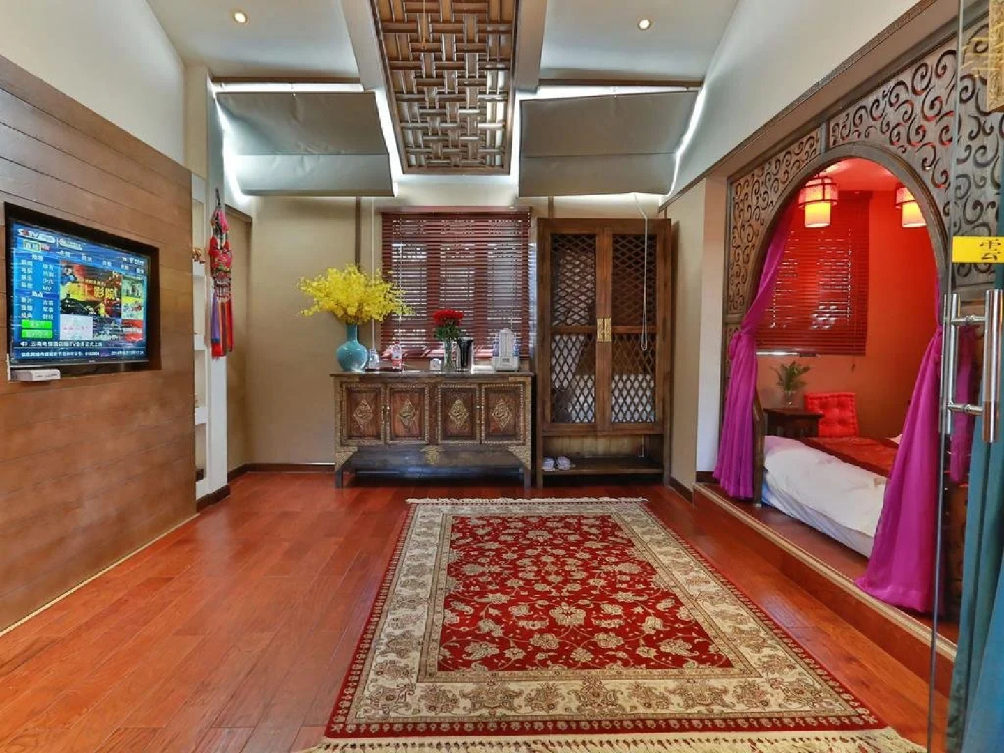 Yunlong Mansion Boutique Hotel