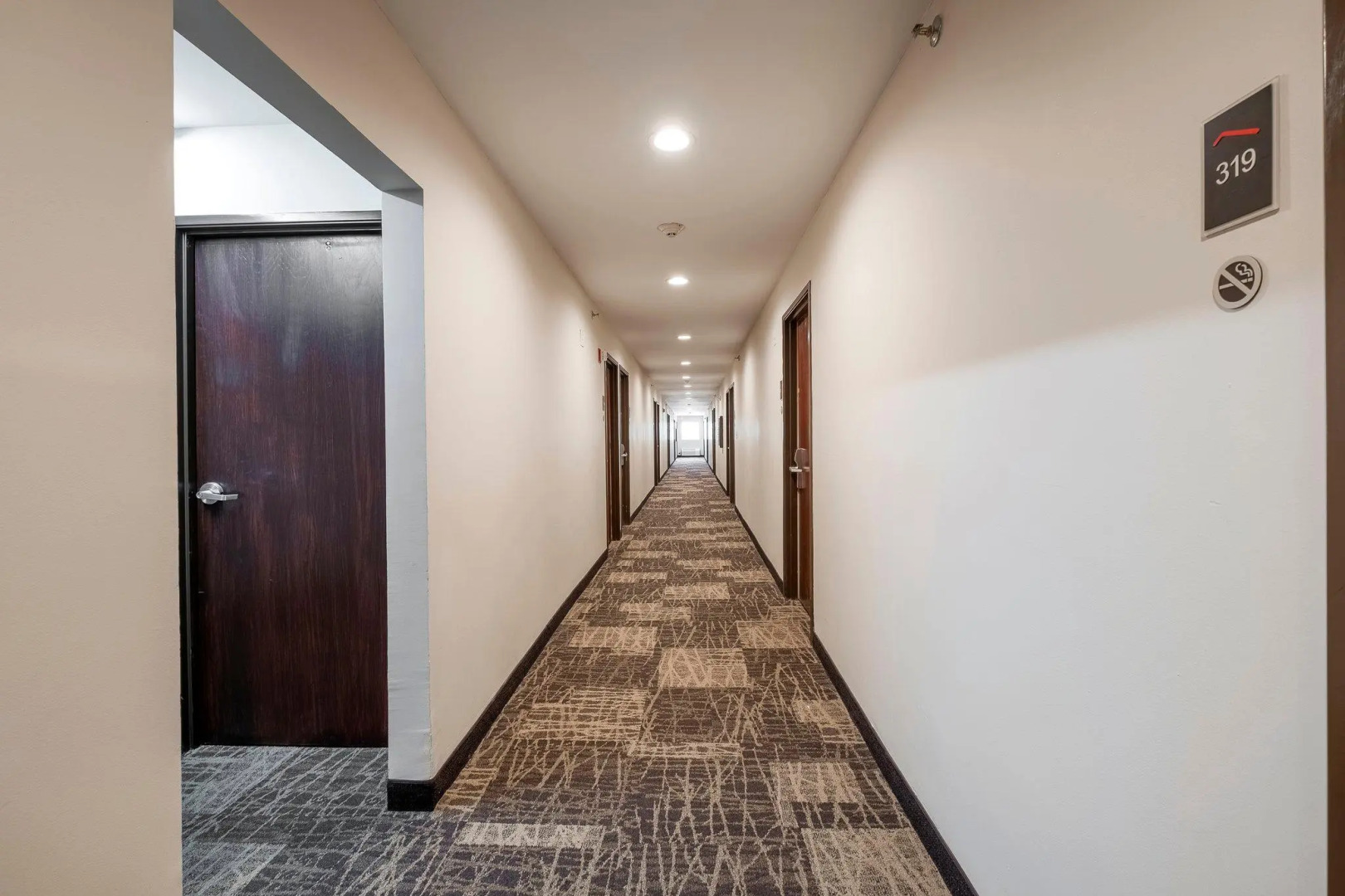 Red Roof Inn Sulphur