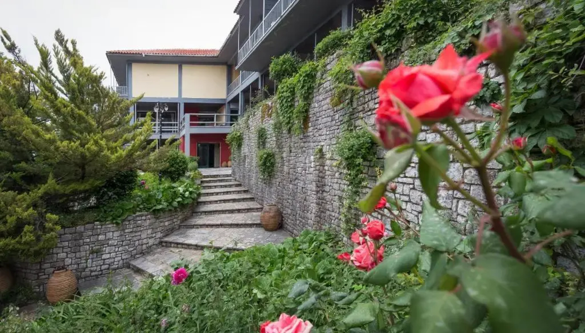 Theoxenia Hotel