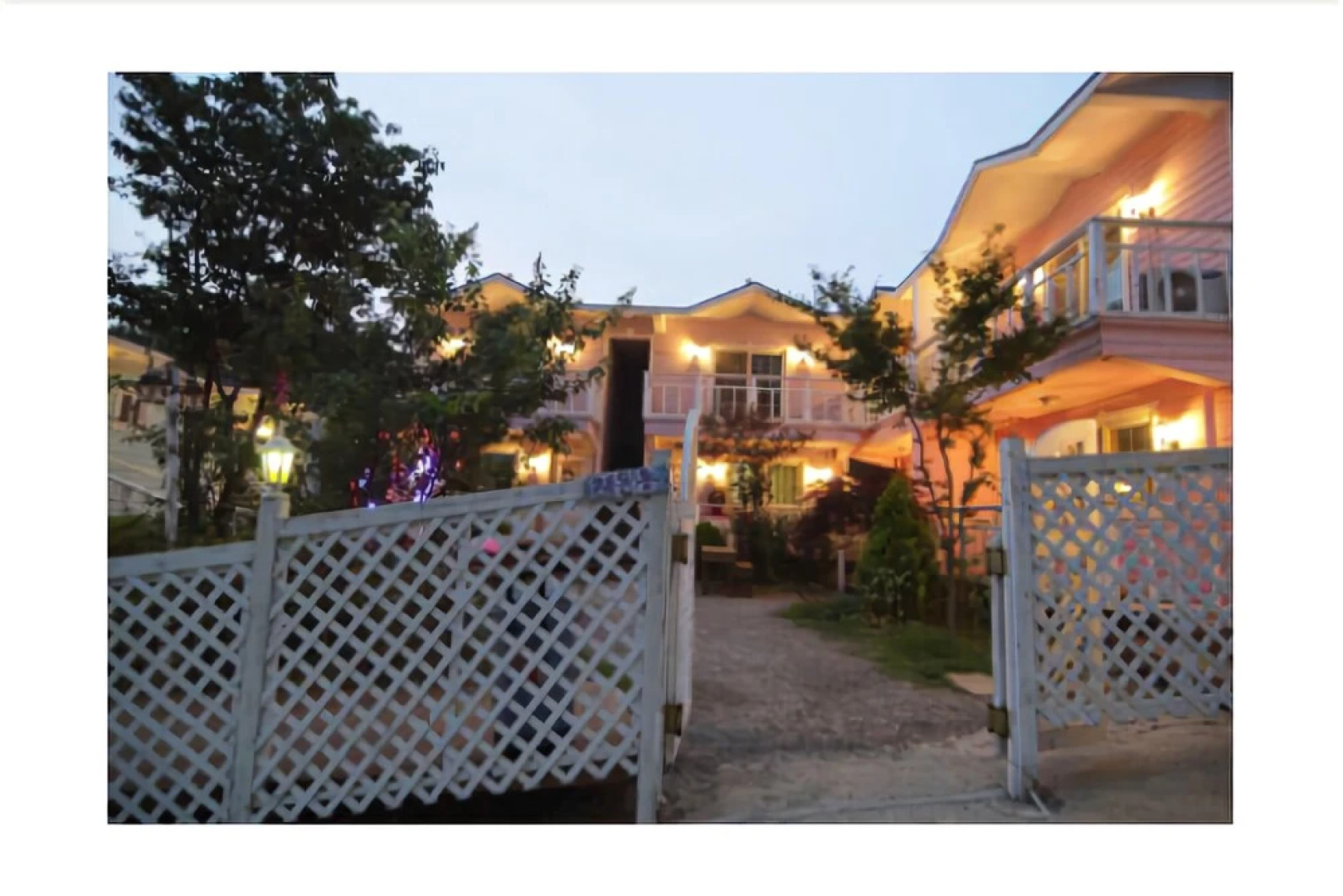 Hwaseong Happy House Prince Pension