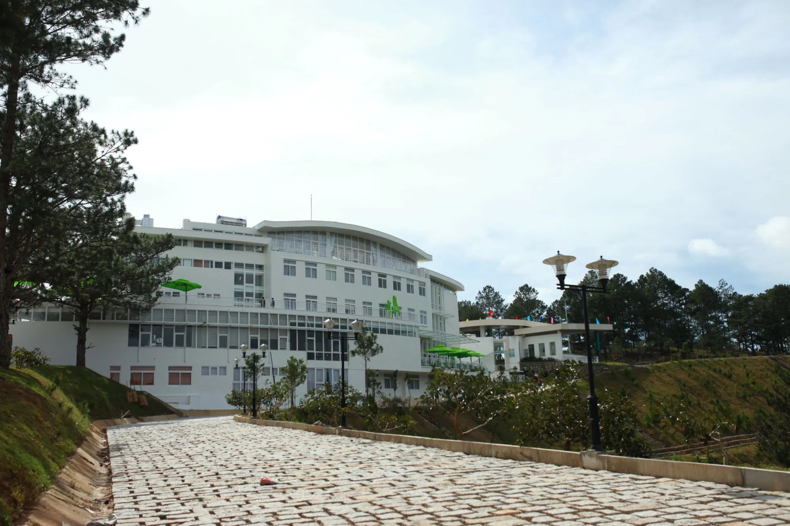 Thuy Hoang Nguyen Hotel Resort & Spa