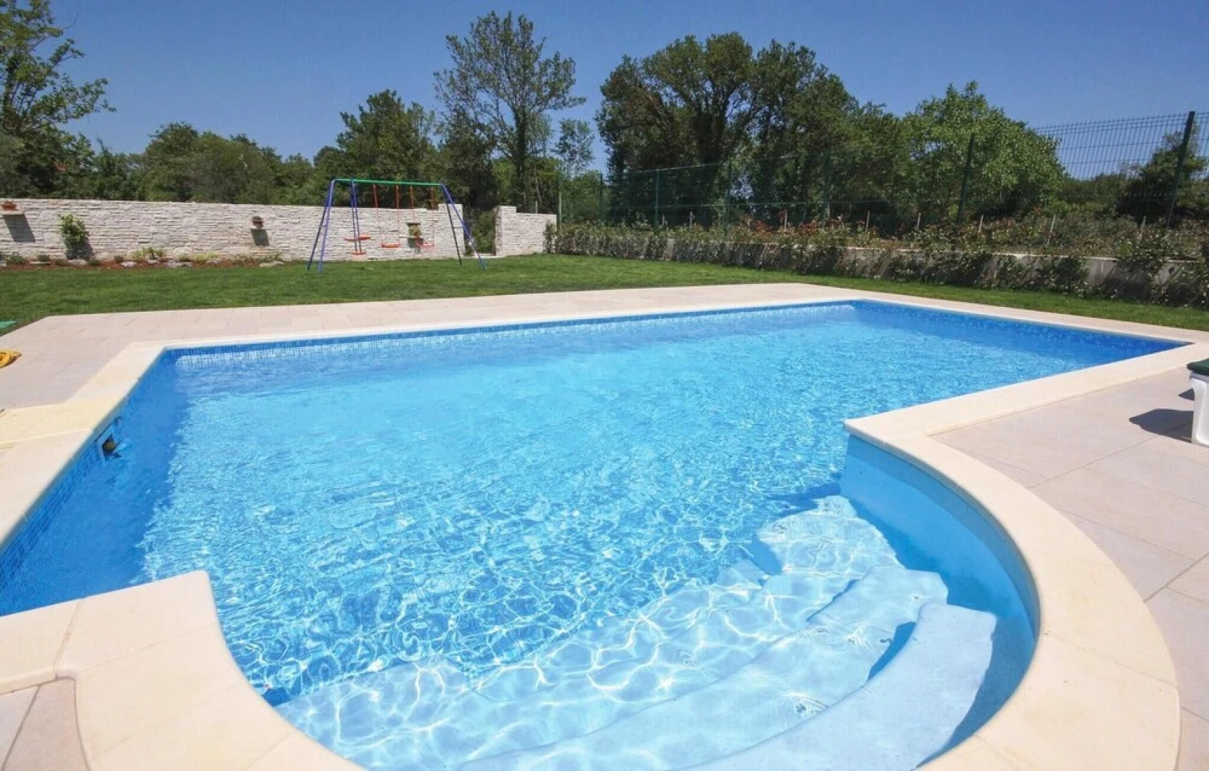 Awesome Home in Krnica With Wifi and 2 Bedrooms