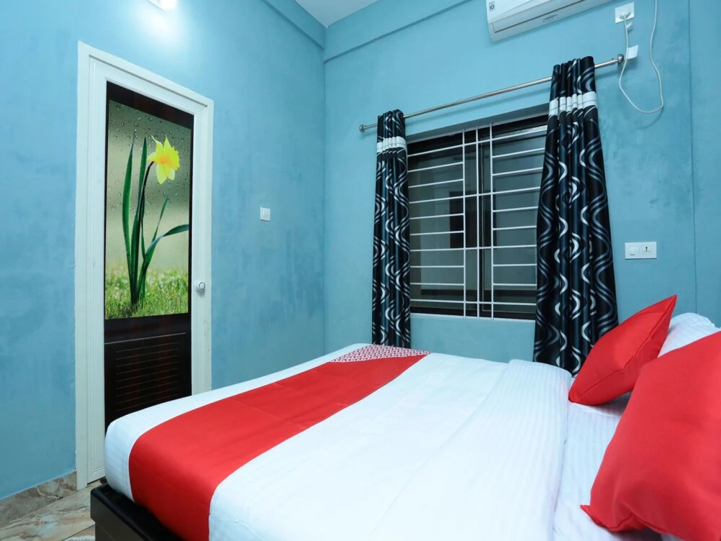 OYO 16417 Zahir Residency