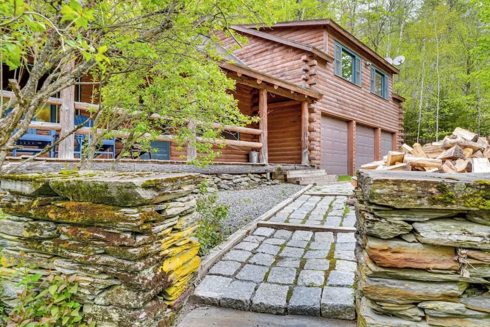 Picture-perfect Vermont Mtn Cabin w/ Hot Tub!