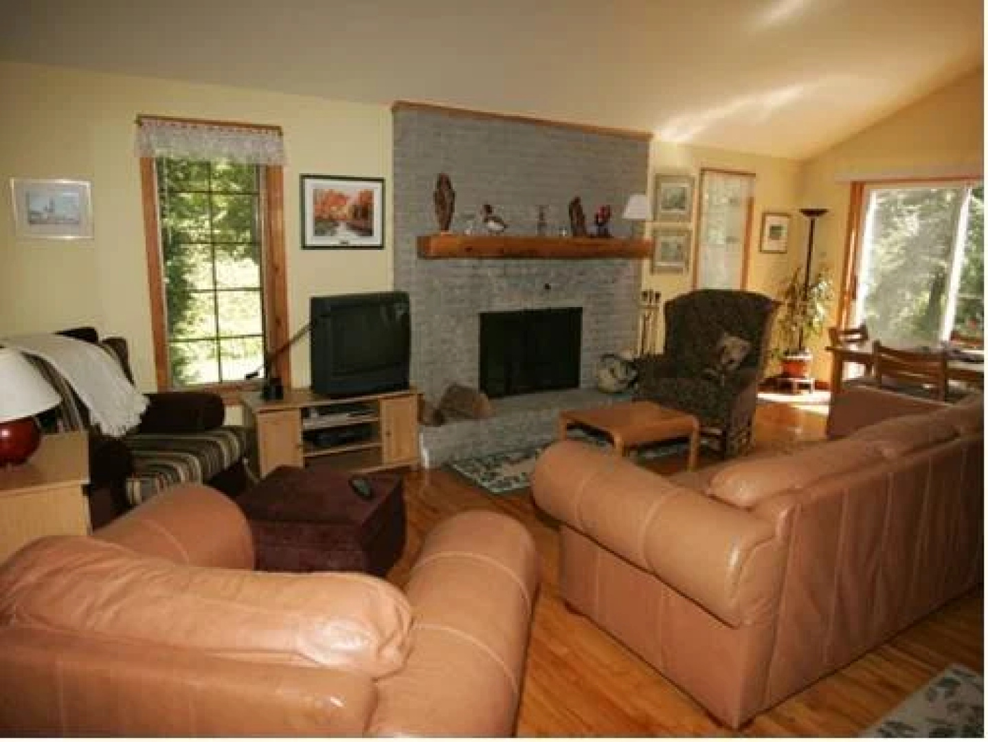 Chalet Le Nymphéa by Cottages du Lac Orford