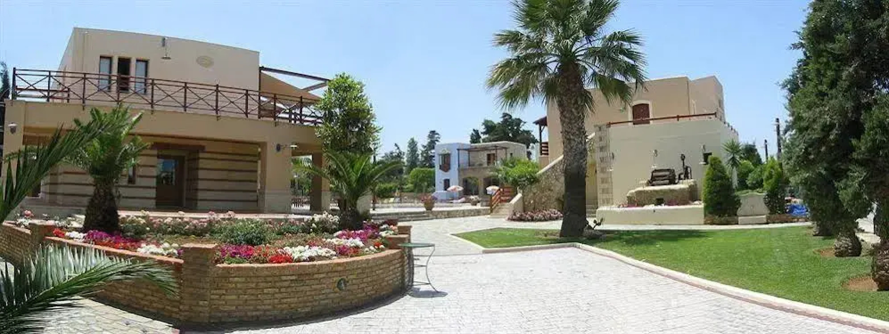 Villa Platanias