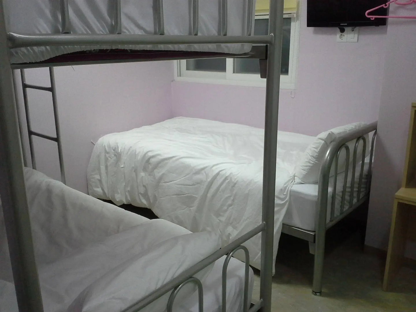 Rainbow Hotel Myeongdong