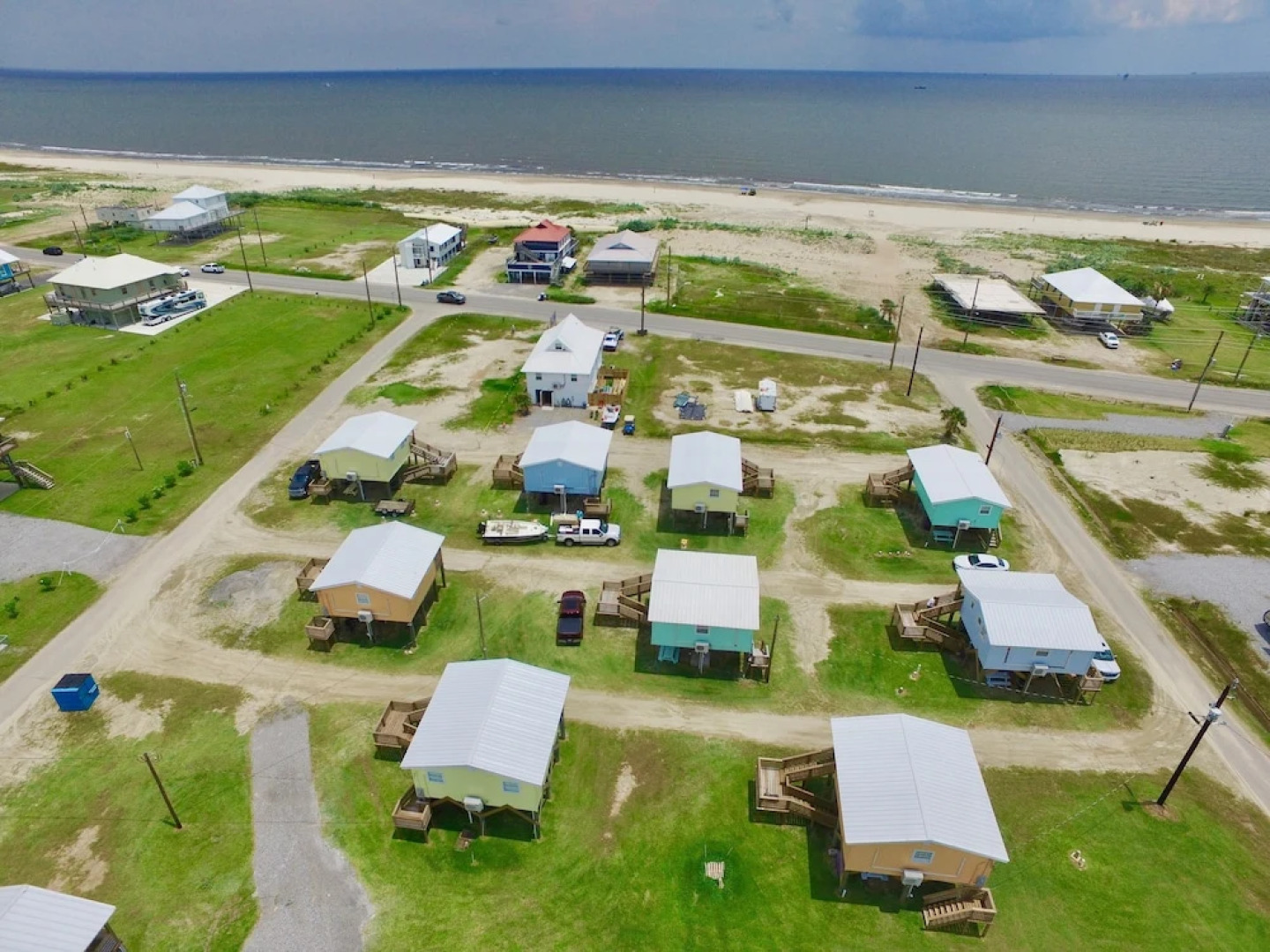 Blue Dolphin Inn and Cottages