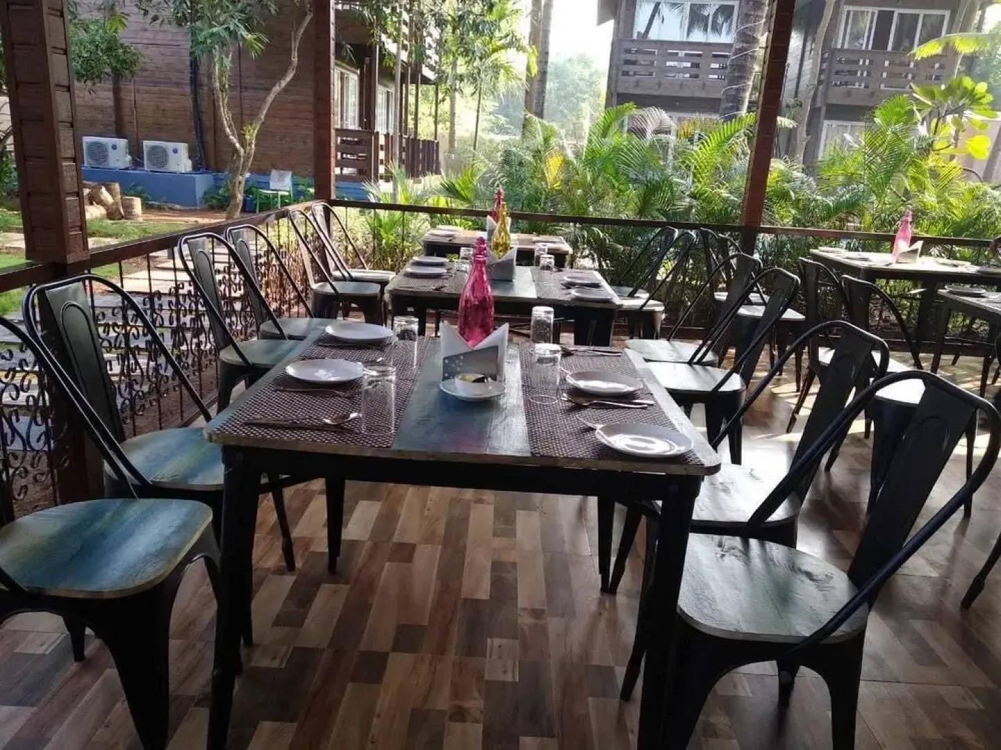 Vinnca Woodvillas Beachfront Resort
