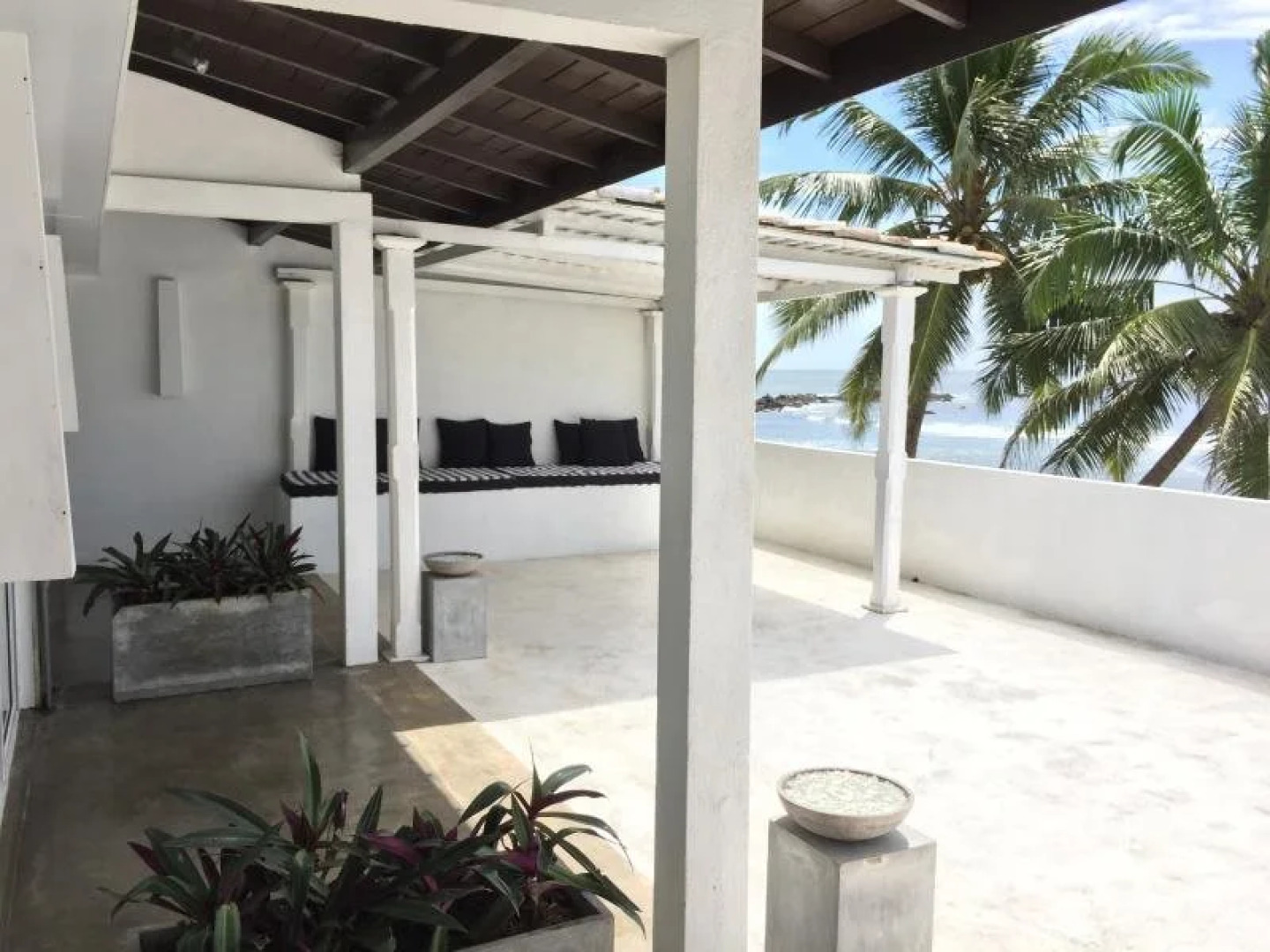 Galle Henna Beach House