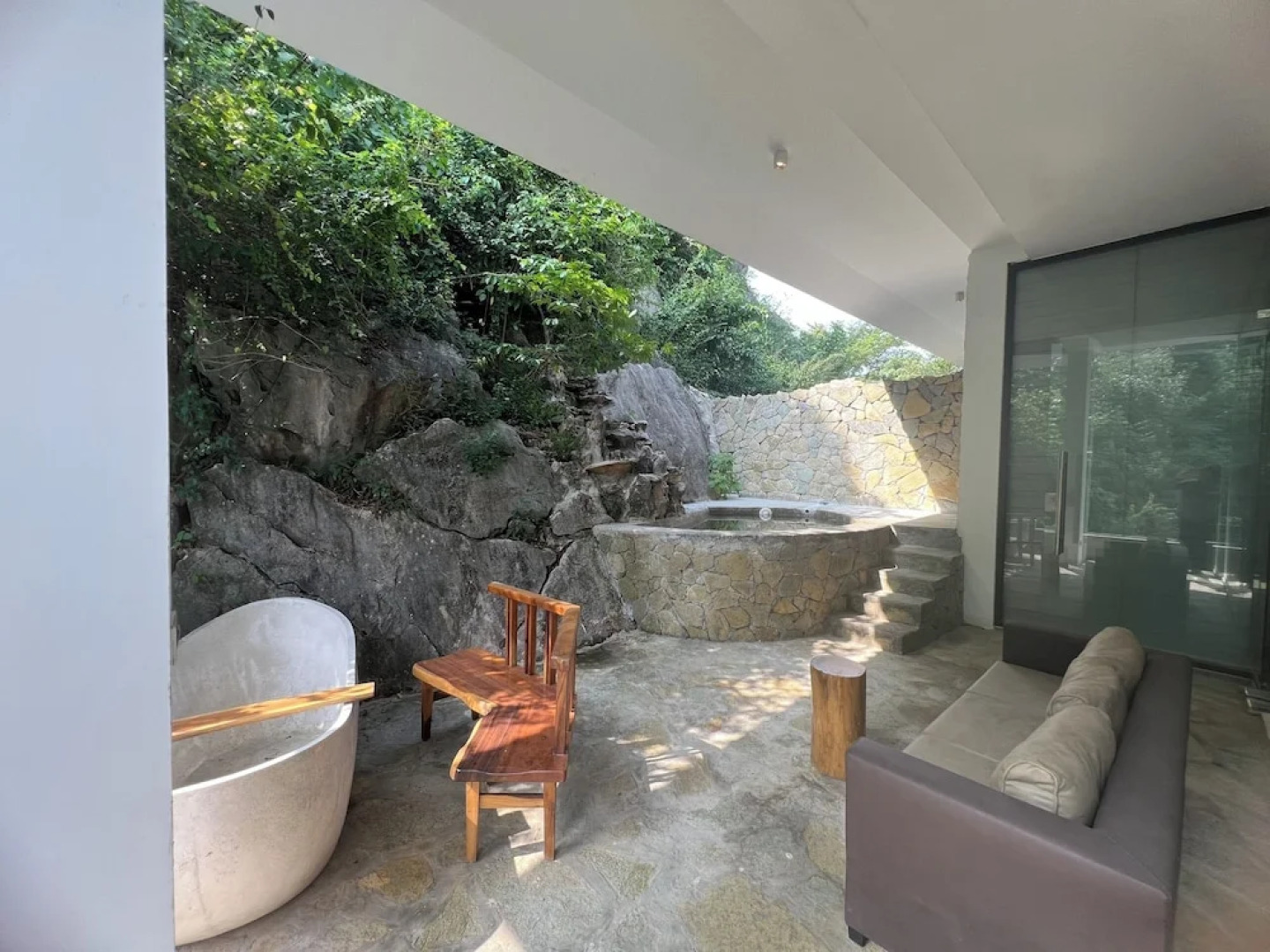 Minawa Kenhga Resort & Spa Ninh Binh