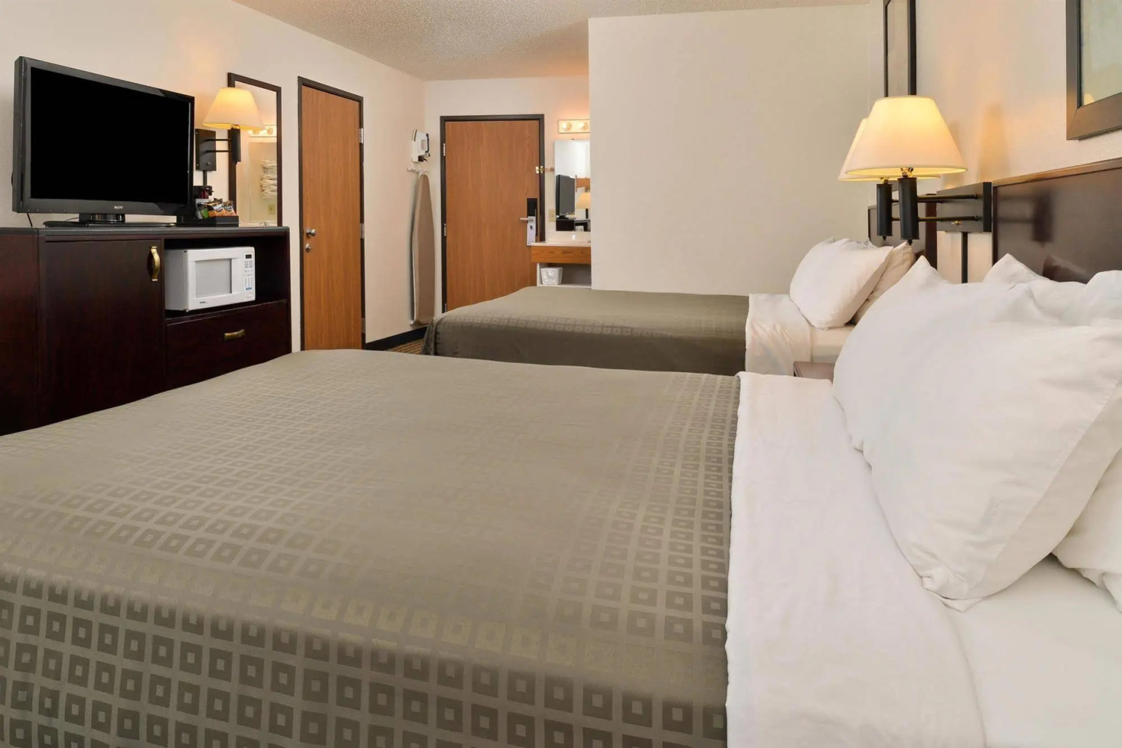 Country Hearth Inn Maryville