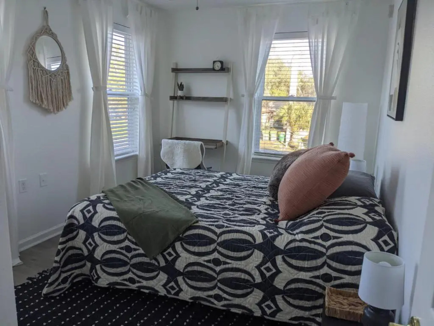 {Hidden Gem} Beach Home Blocks from Ocean +6 Bikes