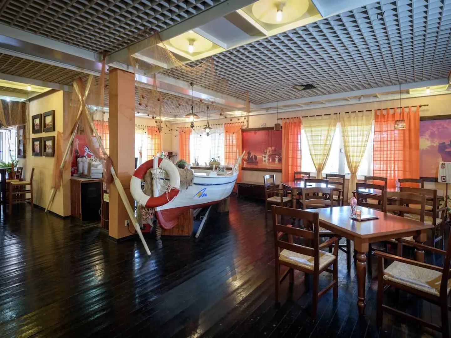 Tidy Apartment With Wifi, 4 km From City of Trogir