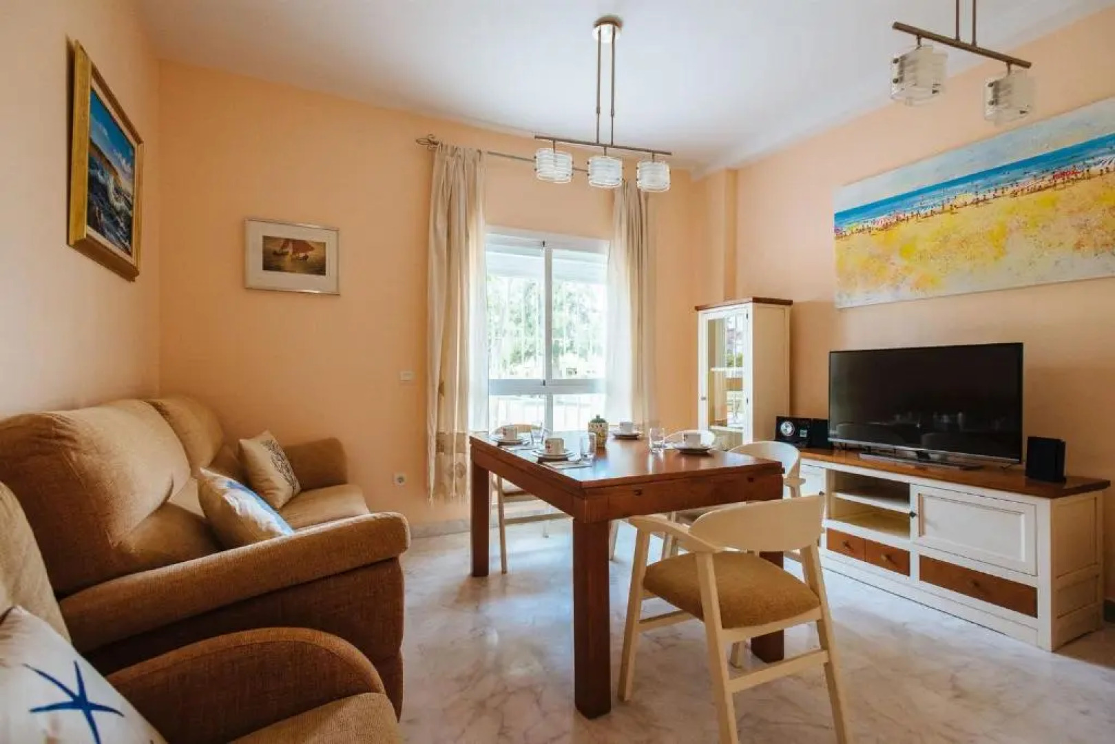 Playa del Cantil, 3 bedrooms and 2 free parking