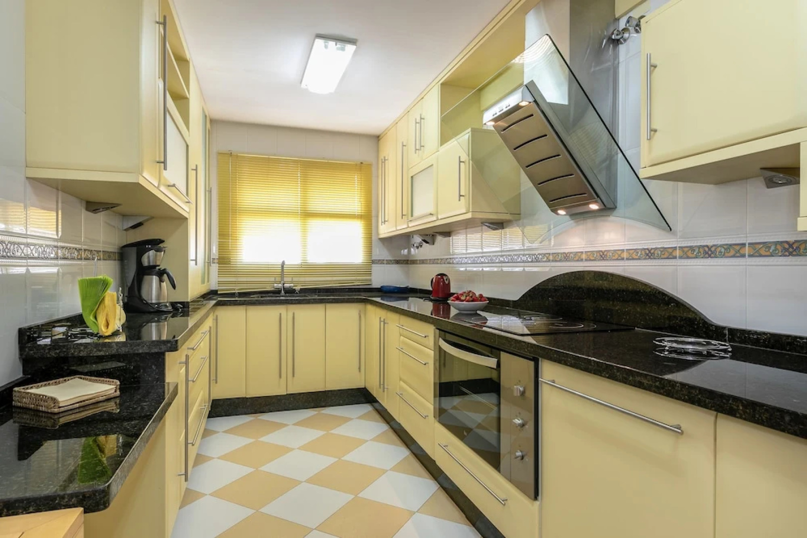 Ático Las Flores Moderno y céntrico duplex. 3 dormitorios. Parking. WI