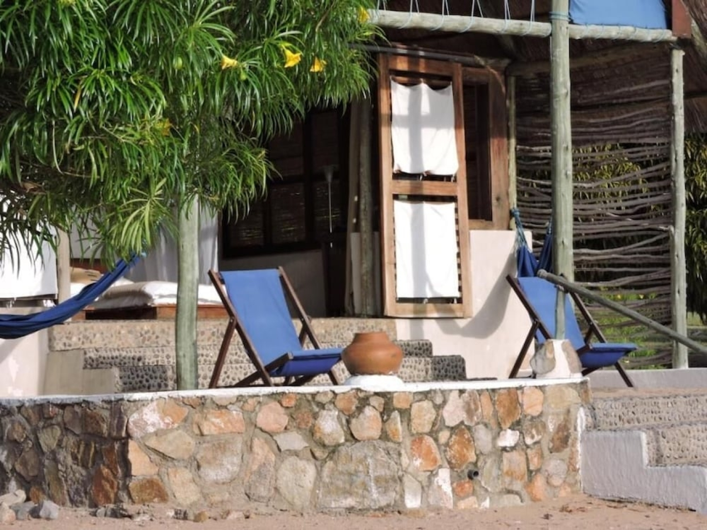 Lake Shore Lodge & Campsite