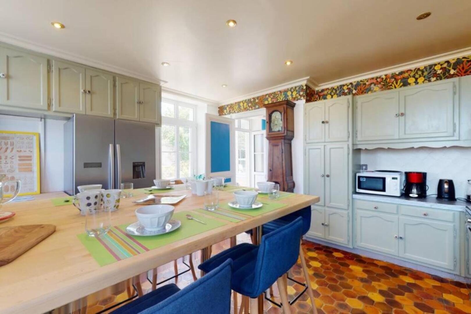 Le Vieux Colombier, 4 étoiles Face mer SPA OPTION billard accès plage, société La clef decamp