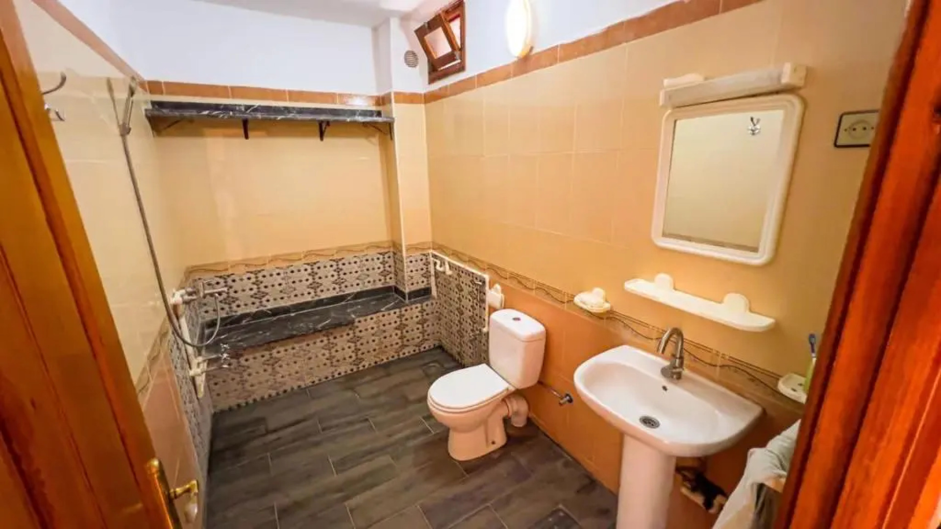 Dar Haut de Gamme Et a Un Prix Imaginaire Hostcom for Families Only