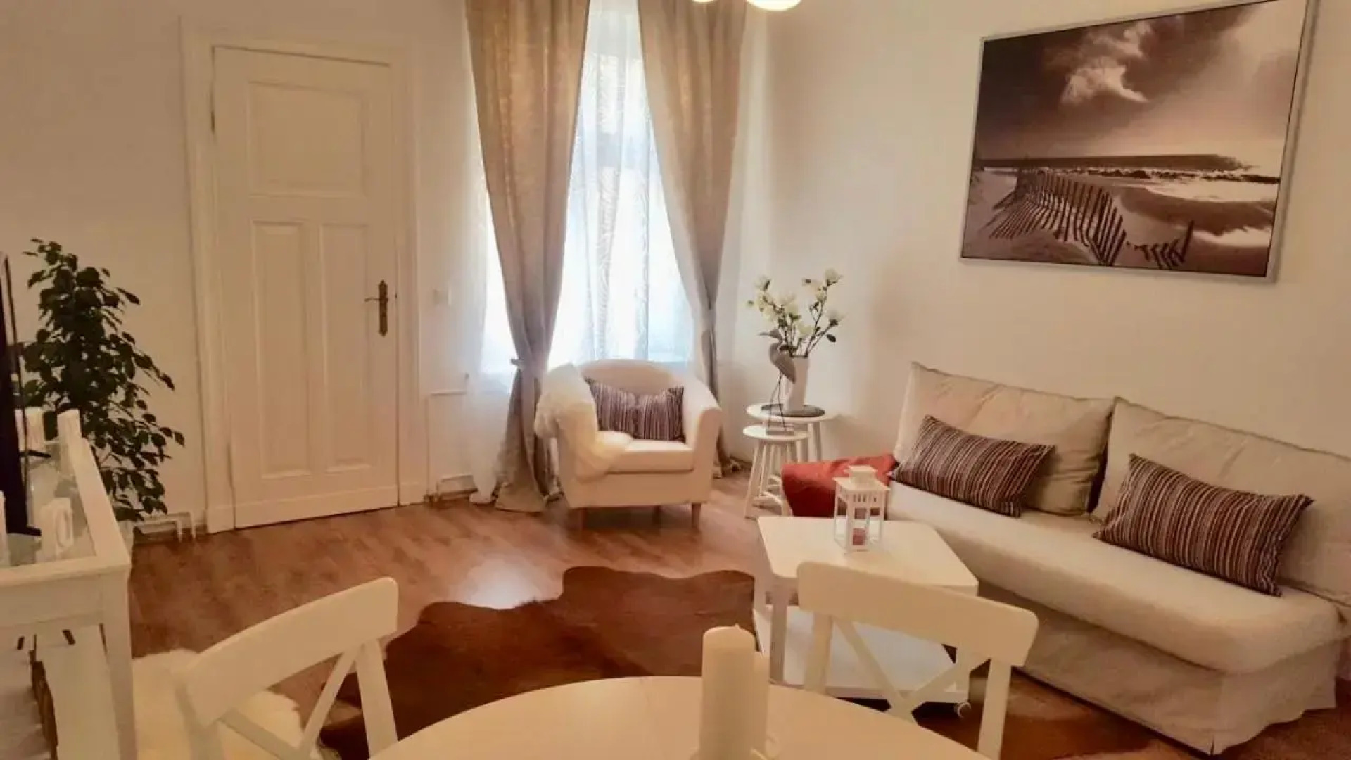 Ferienwohnungen am Ruppiner See und Fontane Therme