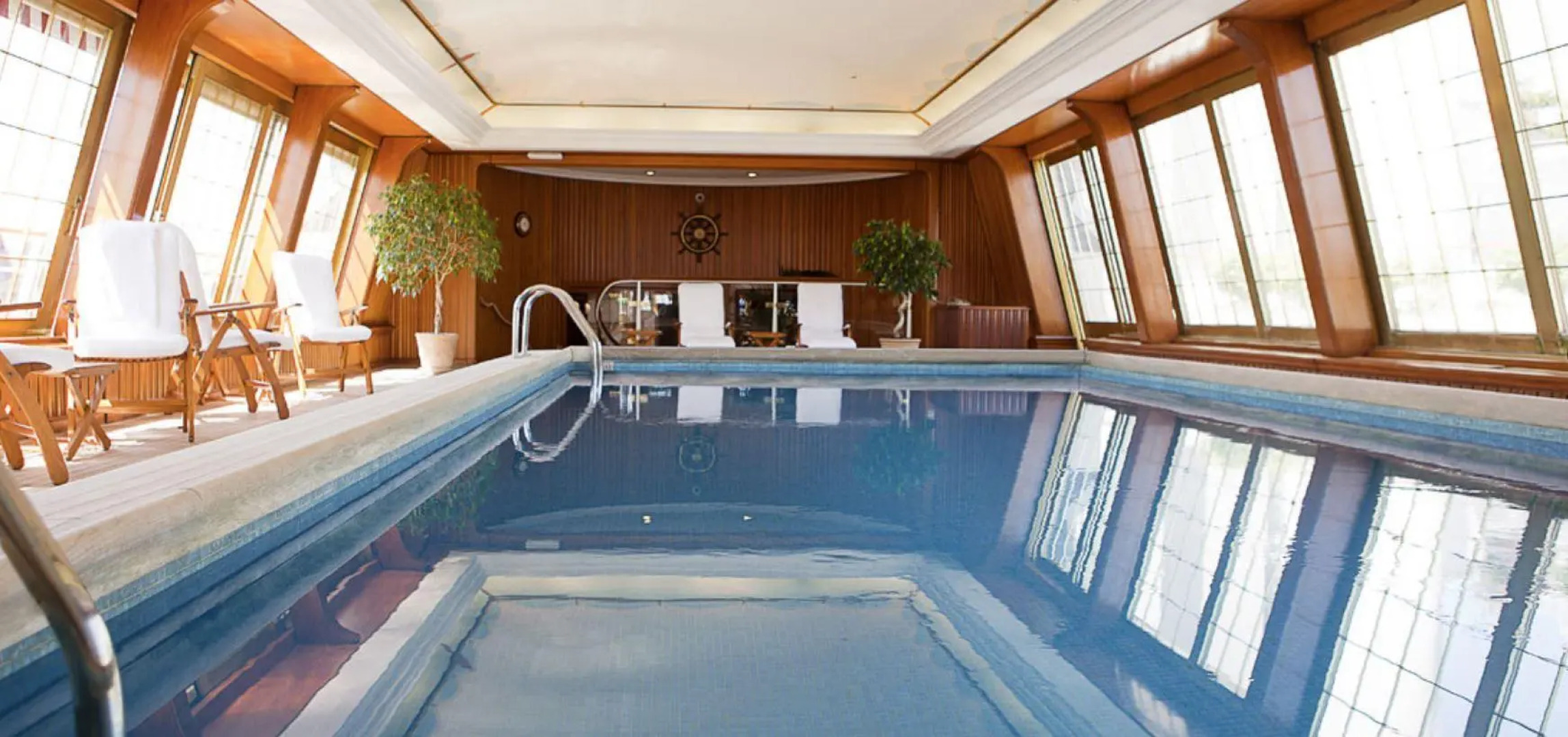 Отель Le Bristol Paris