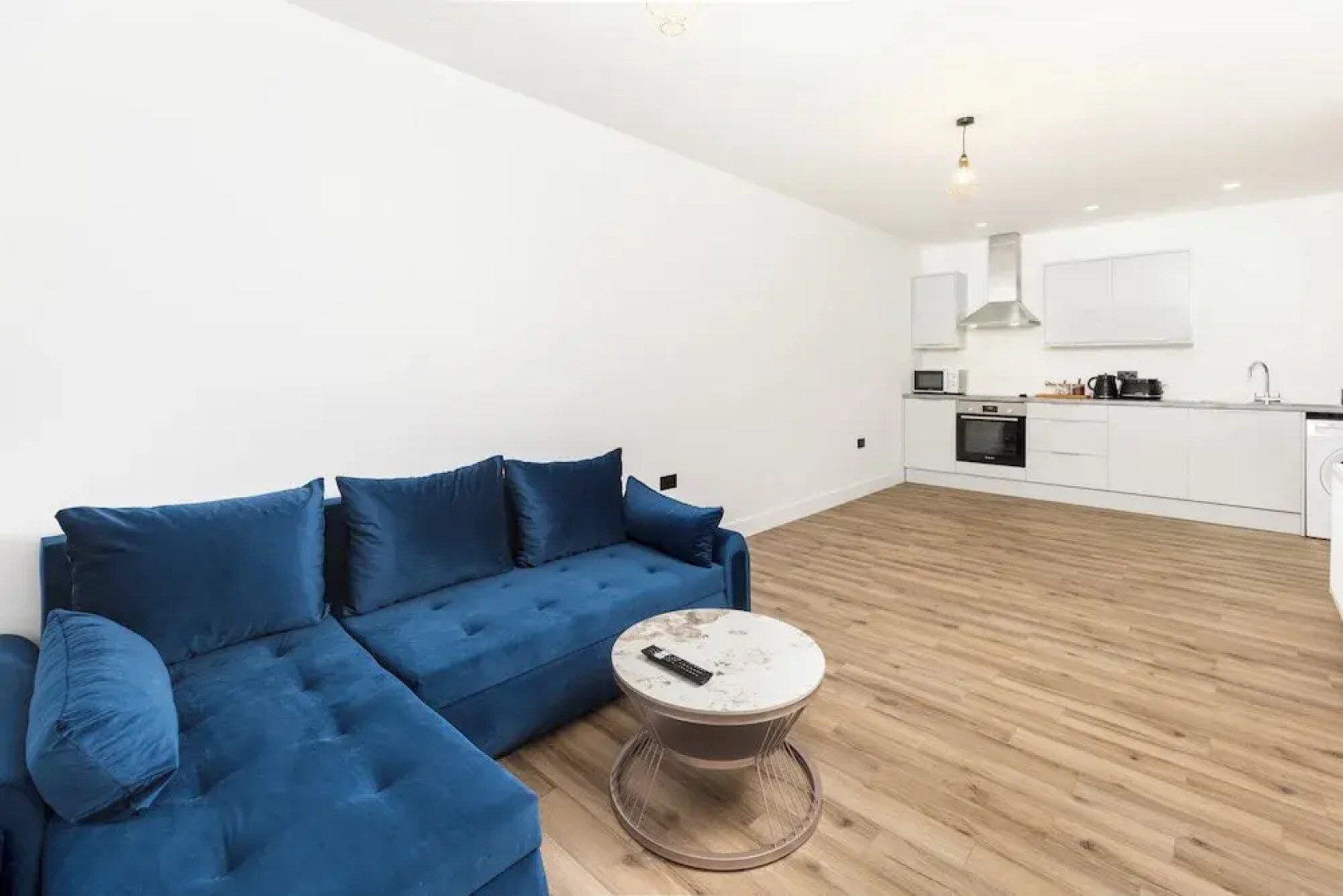 The Suites Inn Hotel