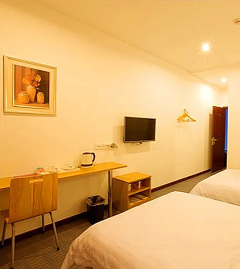 Wuhan Demo Express Hotel Wuchang Railway Station