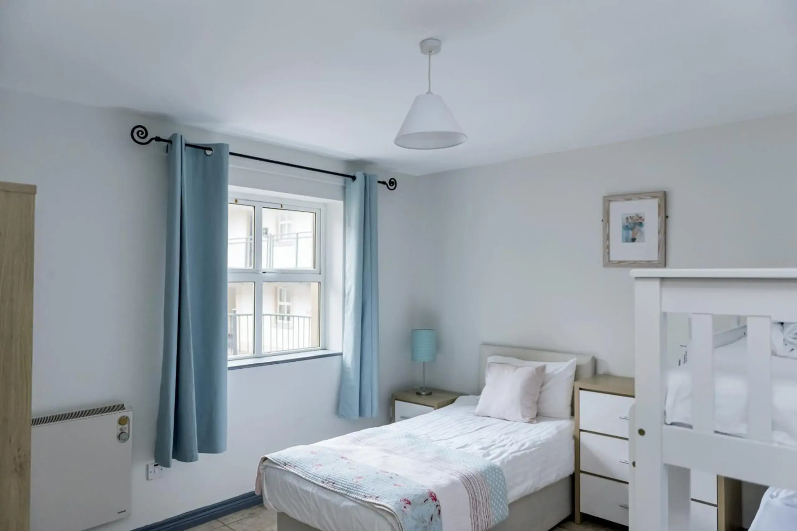 Marine Court Ground Floor Sea View